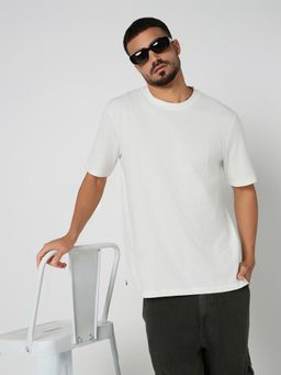 R&B - Men White Textured Relaxed Fit Ribbed T-Shirt