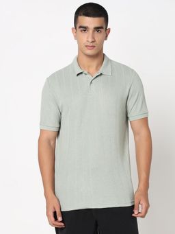 R&B - Men Green Textured Polo T-Shirt