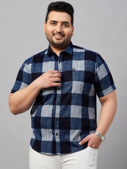 SHOWOFFFF - Men's Checked Navy Blue Regular Shirt