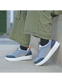 SOLETHREADS - Stellar Blue Colorblock Women Sneakers