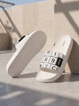 Cantabil - Men White Casual Sliders