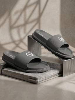 Cantabil - Men Dark Grey Casual Sliders