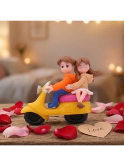 eCraftIndia - Romantic Miniature Love Couple Statue On Scooter