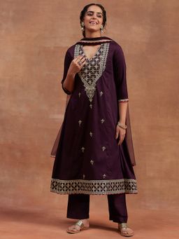 AVANSHEE - Purple Embroidered Sequined Straight Kurta Pant with Dupatta