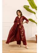 Maroon color option, Currently selected