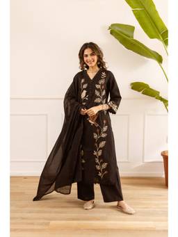 Nehamta - Black Embroidered Straight Kurta Pant with Dupatta