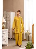 Yellow color option