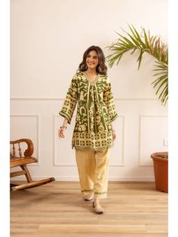 Nehamta - Green Ethnic Straight Kurta & Pant