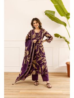 Nehamta - Purple Floral Straight Kurta Pant with Dupatta