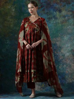 SHAHAD - Maroon Floral Printed Straight Anarkali Kurta Pant with Dupatta