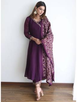 Kedar Fab - Women’S Silk Blend Embroidered Purple Kurta with Pant and Dupatta