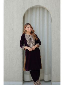 Sheetal Batra - Wine Naima Short Kurta with Salwar (Set of 2)