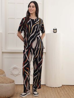 Kanvin - Women Black Printed T-shirt and Pyjama