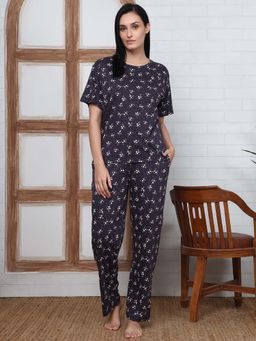 Kanvin - Women Navy Blue Floral Printed T-shirt and Pyjama