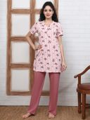 Pink color option, Currently selected