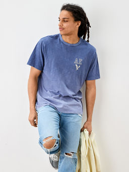 American Eagle - Men Navy Super Soft Dip Dye Graphic T-shirt