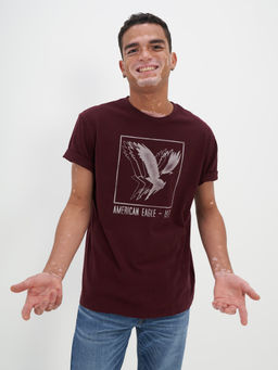 American Eagle - Men Burgundy Super Soft Graphic T-Shirt