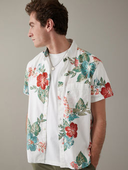 American Eagle - Men White Tropical Button-Up Resort Shirt