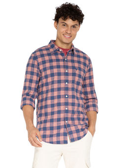 American Eagle - Men Checks Peach & Navy Blue Slim Fit Everyday Button-Up Shirt