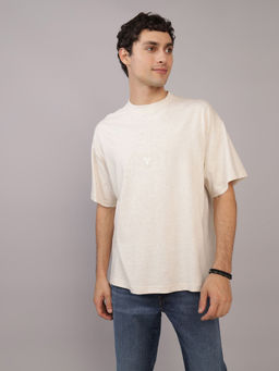 American Eagle - Men Beige Cotton Solid Crew Neck T-Shirt
