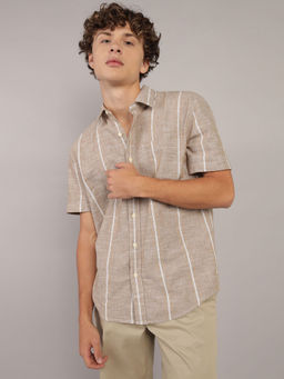 American Eagle - Men Light Brown Stripes Button-Up Shirt