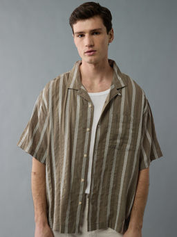 American Eagle - Men Green Poolside Striped Button-Up Shirt