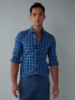 American Eagle - Men Blue Checks Slim Fit Full Sleeves Shirt