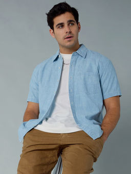 American Eagle - Men Blue Poolside Chambray Button-Up Shirt