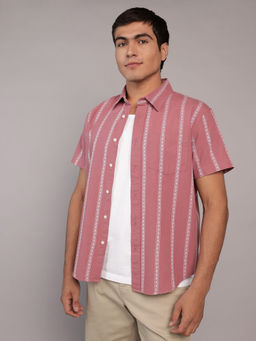 American Eagle - Men Pink Poolside Striped Button-Up Shirt