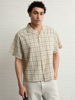 American Eagle - Men Cotton Blend Checks Notched Lapel Regular Fit Cream Shirt