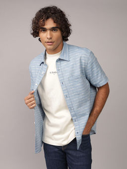 American Eagle - Men Light Blue Poolside Button-Up Shirt