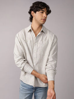 American Eagle - Men Grey Shirt