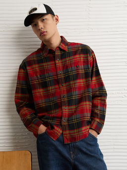 American Eagle - Men Red Checks Casual Shirts