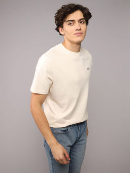 American Eagle - Men White Cotton Round Neck Regular Fit T-shirt