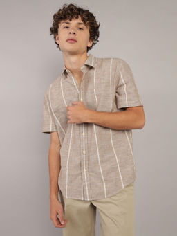 American Eagle - Men Brown Poolside Striped Button-Up Shirt