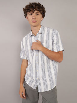 American Eagle - Men Blue Poolside Striped Button-Up Shirt