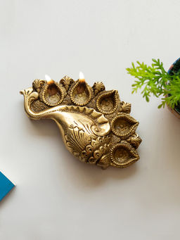 ExclusiveLane - Shankh Brass Diya In Brass