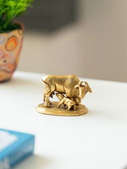 ExclusiveLane - Kamdhenu Cow With Calf Hand Crafted Brass Showpiece Idol