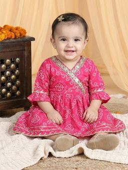 Kinder Kids - Cotton Three Fourth Sleeves Bandhani Printed Knee Length Dress - Pink