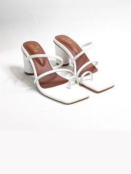 THE ALTER - Stella White Block Heels