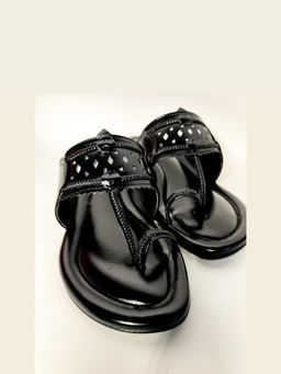 THE ALTER - Monochrome Black Kohla One Toe Flats