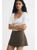 Brown color option