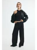 Black color option, Currently selected