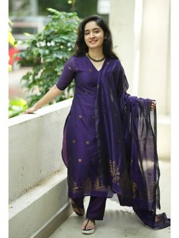 Kedar Fab - Women Purple Art Silk Woven Butta Motif Kurta with Pant and Dupatta