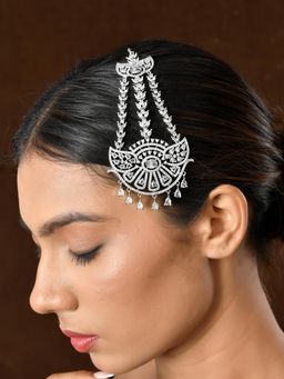 Voylla - Sparkling Elegance Noor-E-Taj American Diamond Passa Maang Tikka