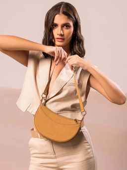 ZAMANA - Women The Olli Sling Bag - Camel