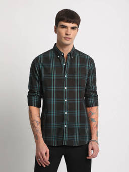 The Bear House - Men Black Checked Slim Fit Cotton Casual Shirt