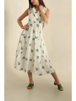 PIMU - V-Neck Embroidered Midi Dress with Belt - Green