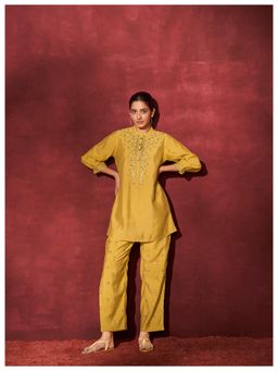 KAFTANIZE - Mustard Embroidered Viscose Co-Ord (Set of 2)