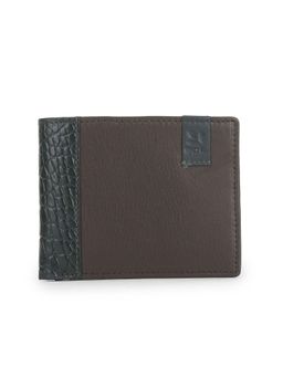 WOODLAND - Men Brown and Green Wallet